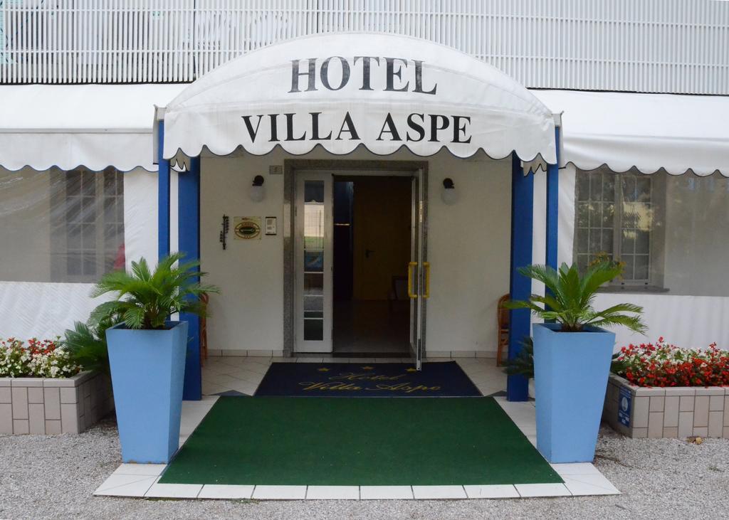 Hotel Aspe Бибионе Экстерьер фото